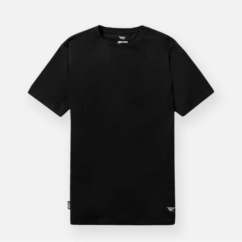 Paper Planes “Greatness is a Process” black Essential Tee- L